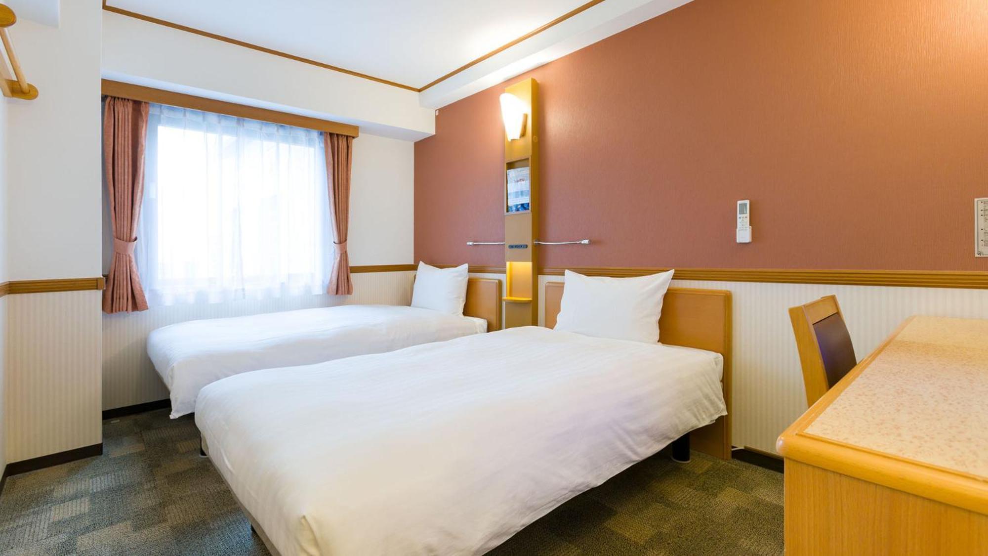 Toyoko Ekimae Hotel